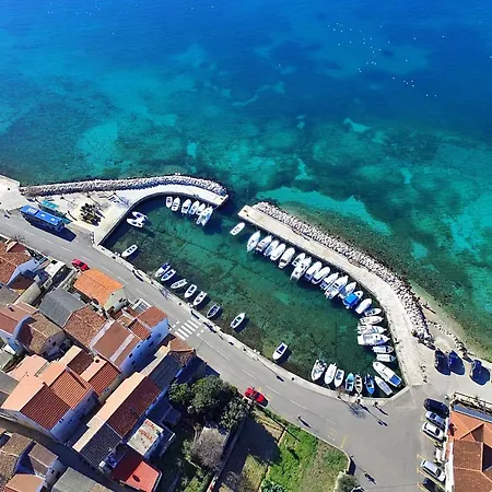 - Diklo 5804a Zadar