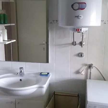 - Diklo 5804a Zadar